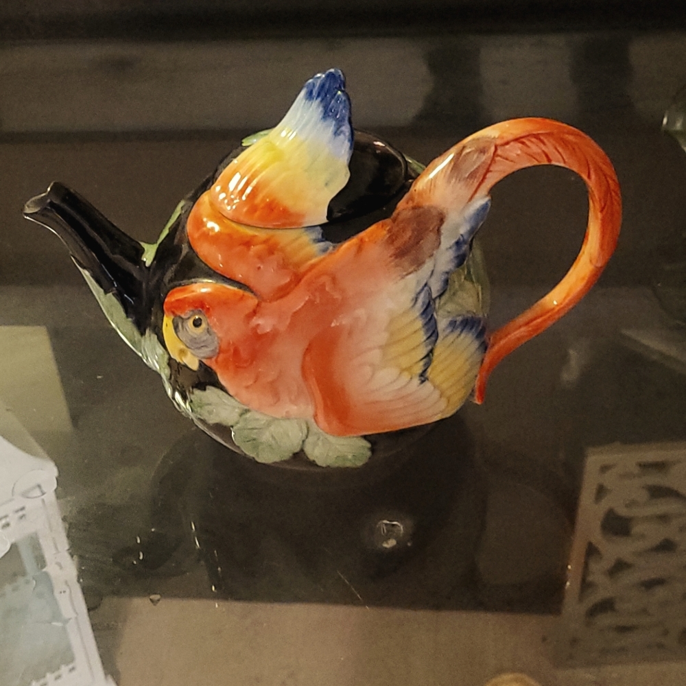 Fitz and Floyd teapot
